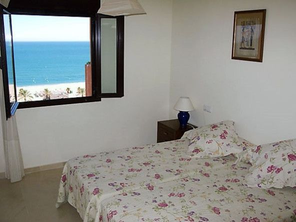 Apartment for sale Estepona sea views 5