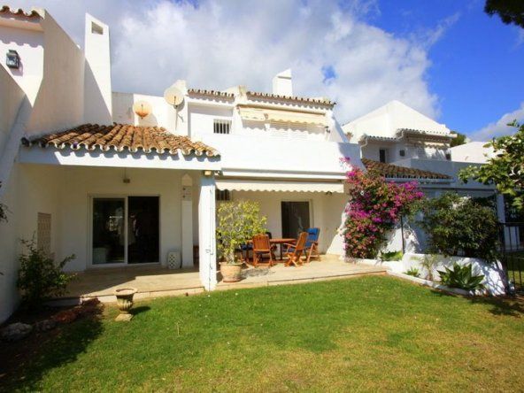 Casa adosada en venta en Aloha Golf (Marbella)