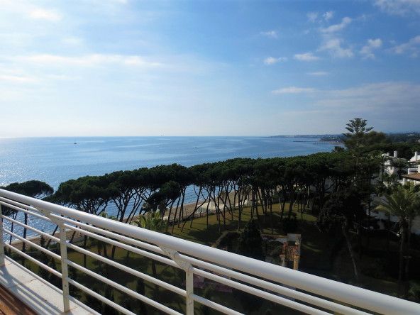 Penthouse for sale golden mile 15