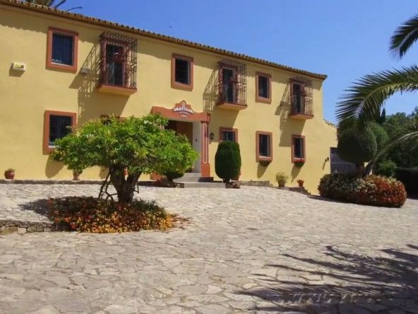 Villa-for-sale-sotogrande-cadiz-stables