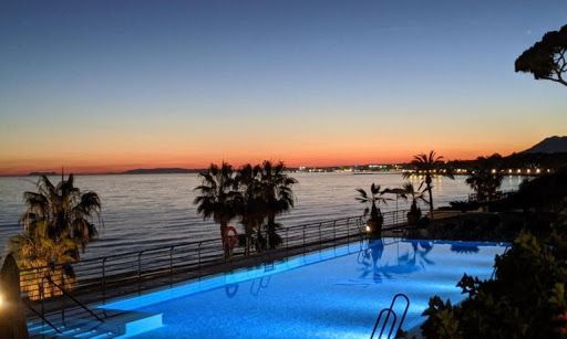 beach-front-golden-mile
