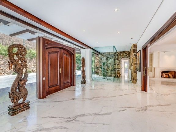 espectacular-villa-en-sierra-blanca (4)